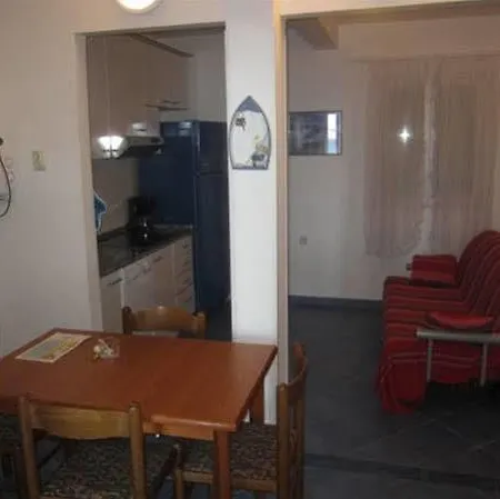Apartment Superb Beachfront Luxury Seaview With Private Beach
